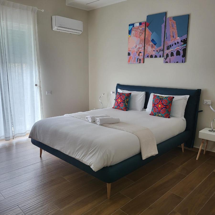 B&B Salerno Urban Suite 57 Ngoại thất bức ảnh