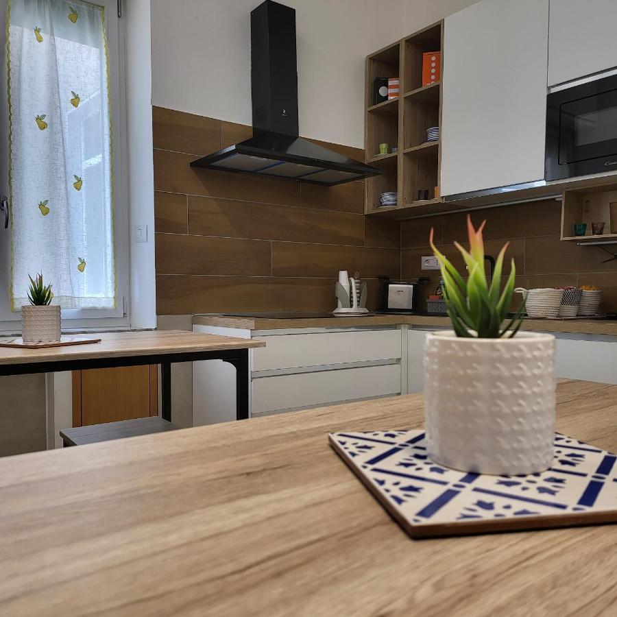 B&B Salerno Urban Suite 57 Ngoại thất bức ảnh
