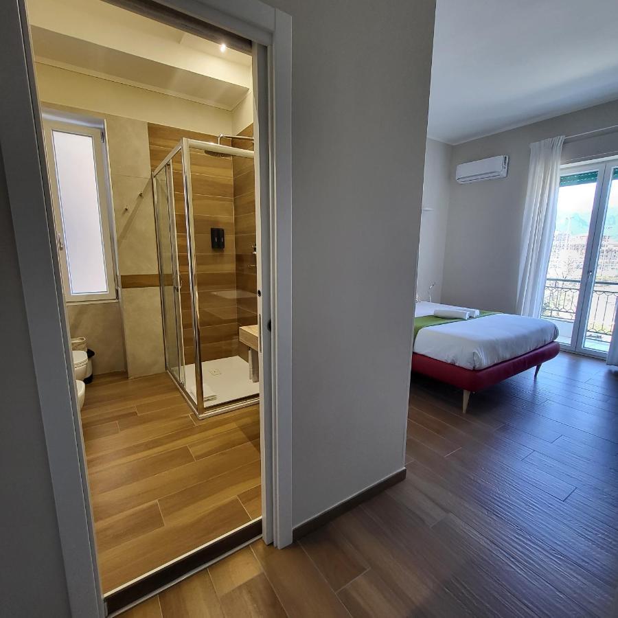 B&B Salerno Urban Suite 57 Ngoại thất bức ảnh